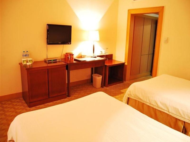 Greentree Inn Liaoning Dalian Wangjia Qiao Business Hotel Екстер'єр фото