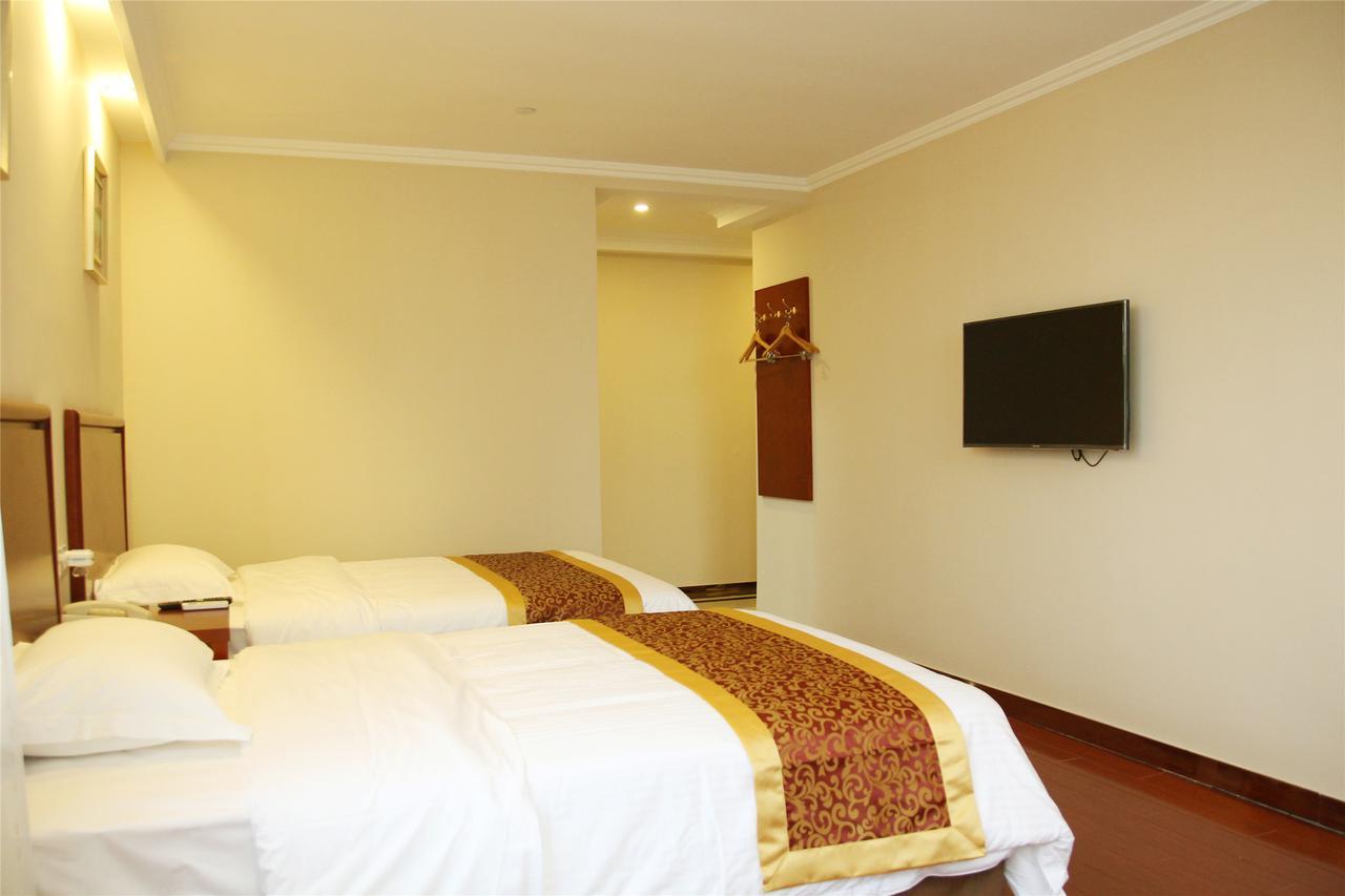 Greentree Inn Liaoning Dalian Wangjia Qiao Business Hotel Екстер'єр фото