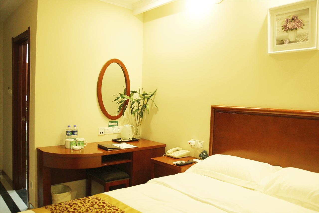 Greentree Inn Liaoning Dalian Wangjia Qiao Business Hotel Екстер'єр фото